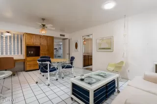 Photo #5: 6276874 Listing