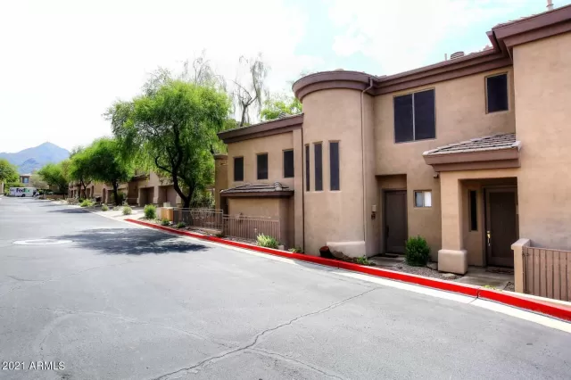 MLS: 6276930 Condo For Sale