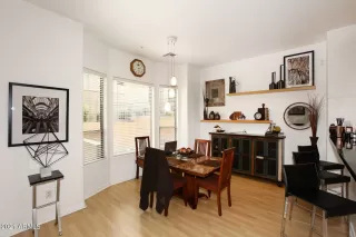 Photo #6: 6276930 Listing 