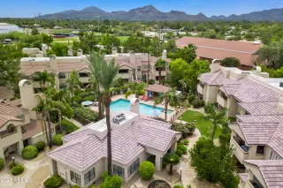 Photo #3: 6276989 Listing