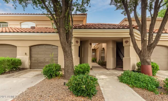 MLS: 6277436 Condo For Sale