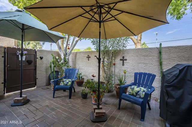 MLS: 6277488 Condo For Sale