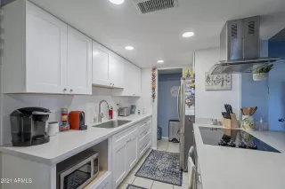 Photo #2: 6277488 Listing 