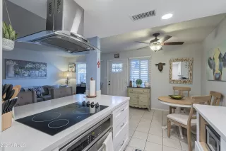 Photo #6: 6277488 Listing 