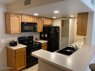Photo #2: 6277758 Listing