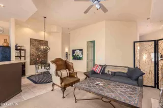 Photo #6: 6277935 Listing