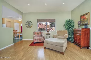 Photo #5: 6277979 Listing 