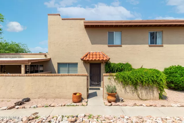 MLS: 6278185 Condo For Sale