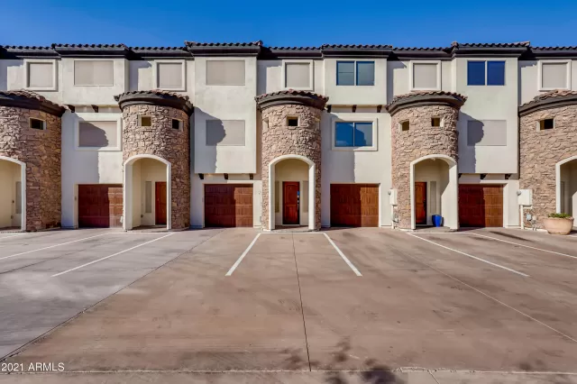 MLS: 6278203 Condo For Sale