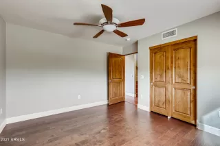 Photo #5: 6278203 Listing