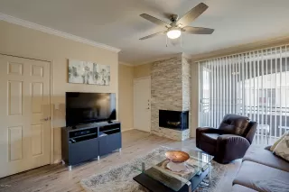 Photo #3: 6278618 Listing