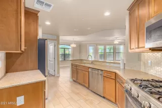 Photo #4: 6278656 Listing