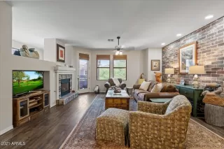 Photo #4: 6278908 Listing 