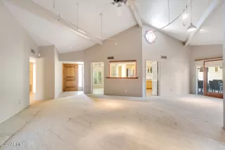 Photo #4: 6279201 Listing