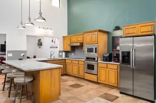 Photo #6: 6279661 Listing