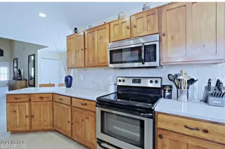Photo #5: 6279881 Listing 