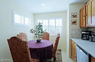 Photo #6: 6279881 Listing 
