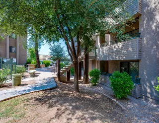 Photo #4: 6280011 Listing 