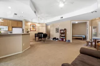 Photo #6: 6280307 Listing