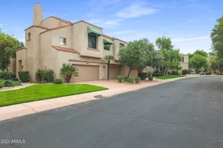 Photo #5: 6280406 Listing