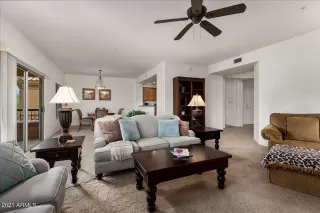 Photo #6: 6280728 Listing