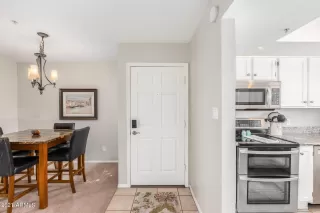 Photo #2: 6280902 Listing