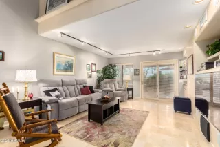 Photo #4: 6281171 Listing