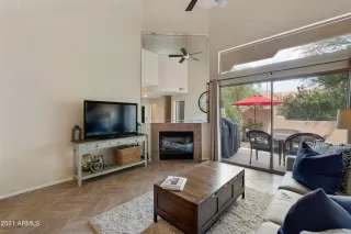 Photo #3: 6281323 Listing