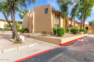 Photo #3: 6281349 Listing