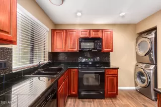 Photo #6: 6281634 Listing