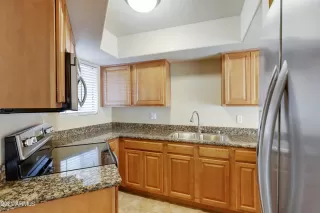 Photo #5: 6281755 Listing