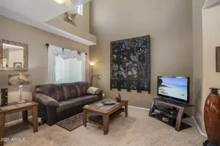 Photo #3: 6281762 Listing