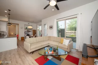 Photo #5: 6282388 Listing