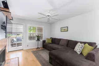 Photo #3: 6282479 Listing