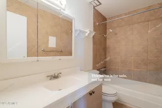 Photo #5: 6282511 Listing