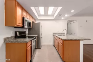 Photo #2: 6282646 Listing