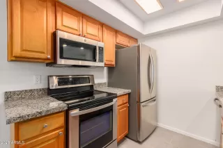 Photo #3: 6282646 Listing