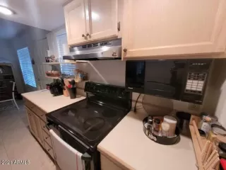 Photo #6: 6283235 Listing