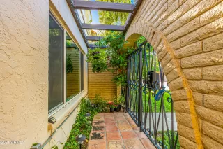 Photo #1: 6283356 Listing