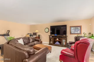 Photo #3: 6283356 Listing