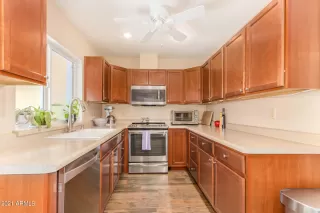 Photo #6: 6283356 Listing