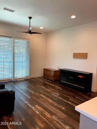 Photo #2: 6283434 Listing