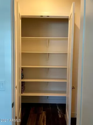 Photo #6: 6283434 Listing