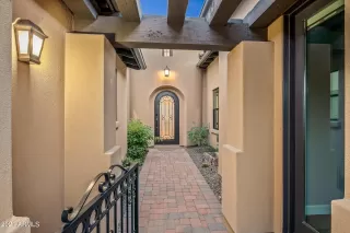 Photo #2: 6283789 Listing