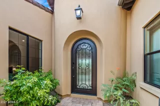 Photo #4: 6283789 Listing