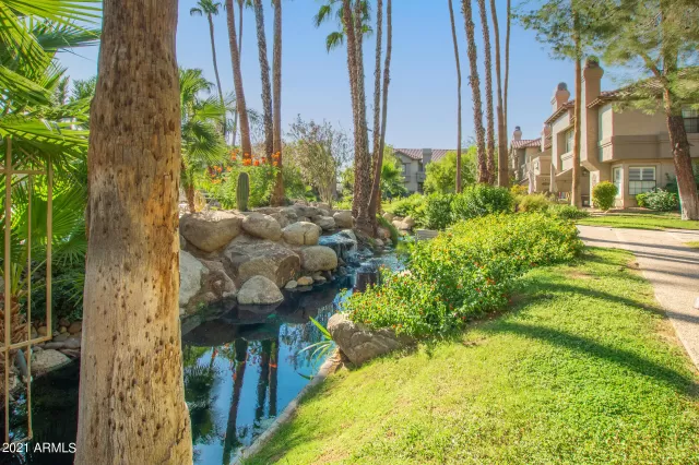 MLS: 6283857 Condo For Sale