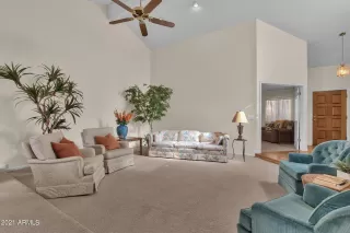 Photo #4: 6283933 Listing