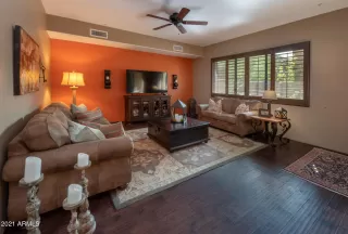 Photo #1: 6284028 Listing 