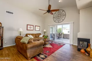 Photo #3: 6284255 Listing