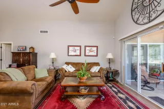 Photo #4: 6284255 Listing
